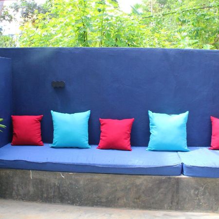 Pranaya Hiriketiya Hostel Zuid-Dikwella Buitenkant foto