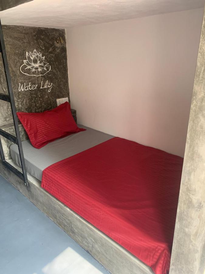 Pranaya Hiriketiya Hostel Zuid-Dikwella Buitenkant foto